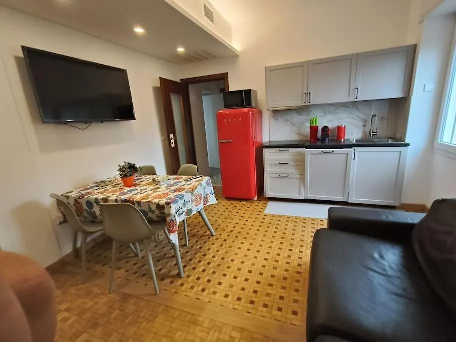 Seaside Apartment, 20M To The Beach, Wi-Fi&Terrace Bordighera Italy